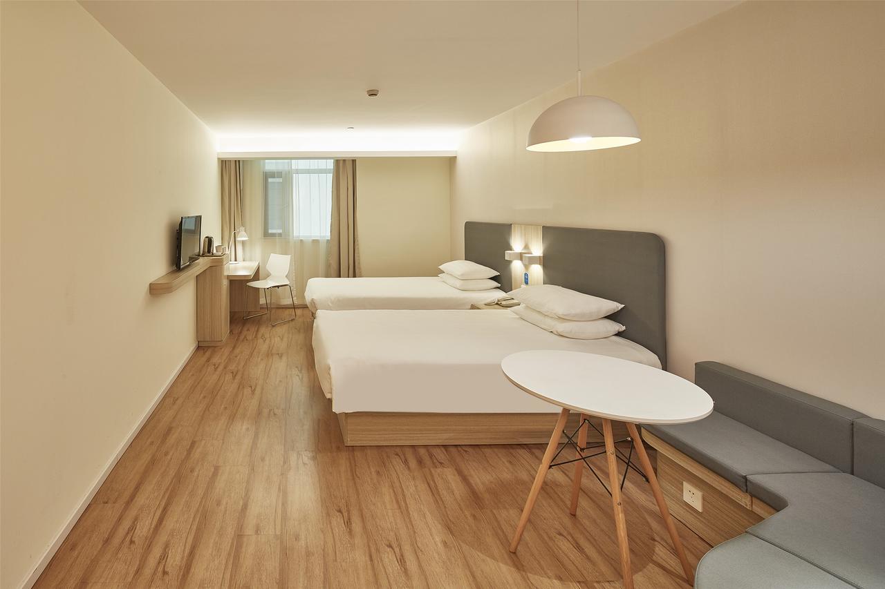 Hanting Hotel Shanghai Chunsha Jinhui Plaza Exteriör bild