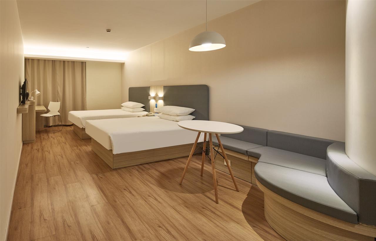 Hanting Hotel Shanghai Chunsha Jinhui Plaza Exteriör bild