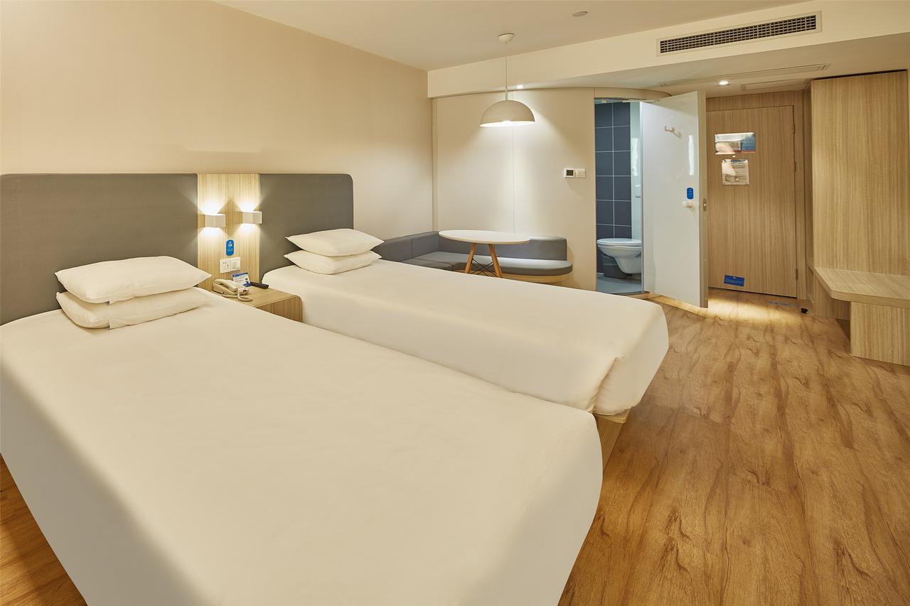 Hanting Hotel Shanghai Chunsha Jinhui Plaza Exteriör bild