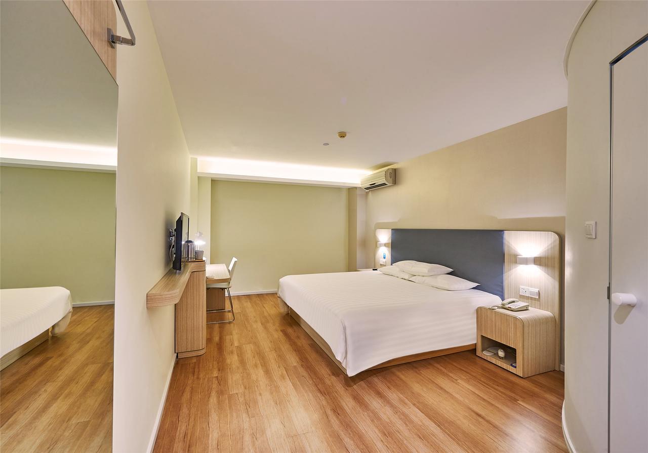 Hanting Hotel Shanghai Chunsha Jinhui Plaza Exteriör bild