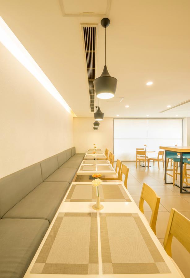 Hanting Hotel Shanghai Chunsha Jinhui Plaza Exteriör bild