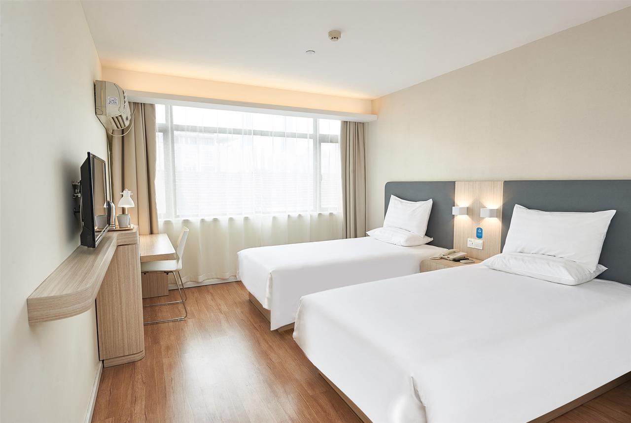 Hanting Hotel Shanghai Chunsha Jinhui Plaza Exteriör bild
